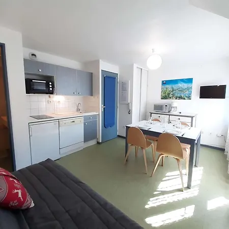Apartmán Cosy 4 Pers Avec Balcon, Parking Et Salle De Musculation A St Lary Soulan - Fr-1-457-270 *